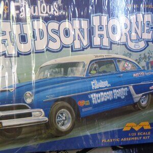 The Fabulous Hudson Hornet Moebius Models 1/25 Scale Matty Winspur